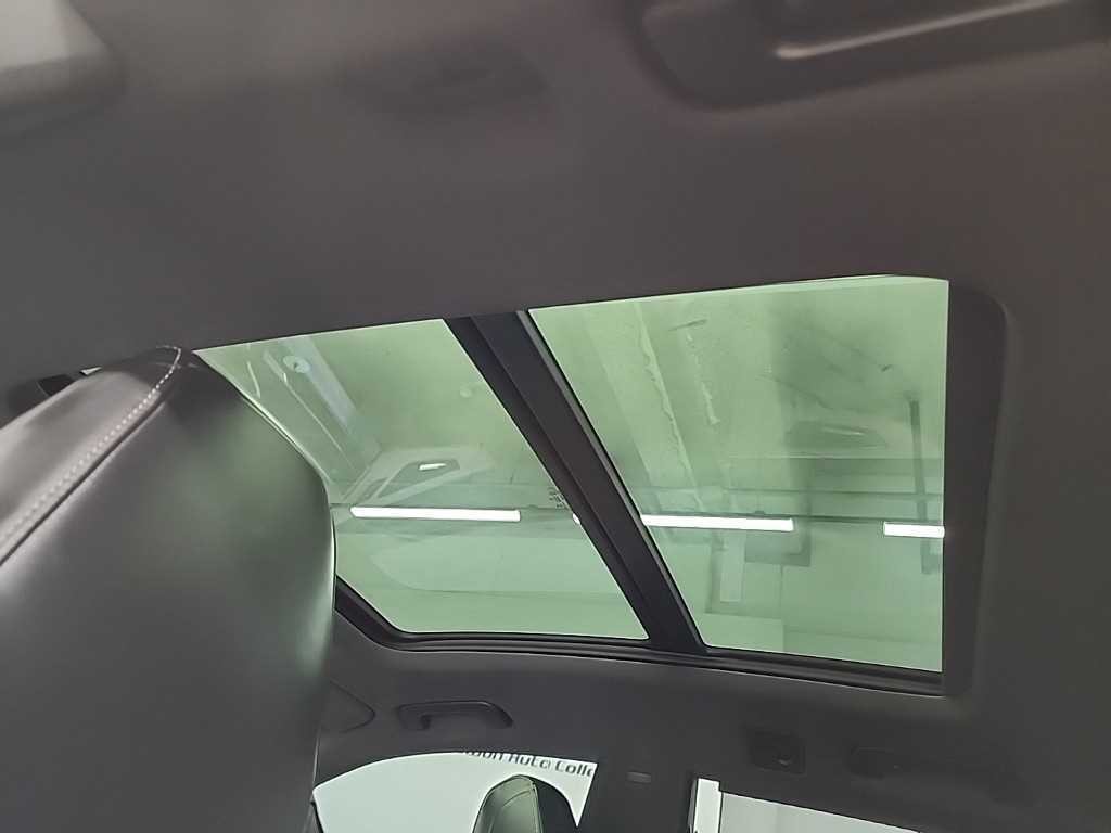 아우디 Q8 55 TFSI 콰트로 프리미엄 이미지 14