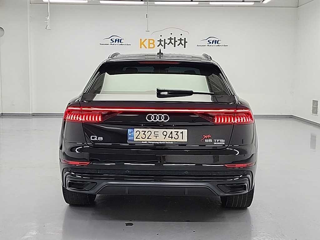 아우디 Q8 55 TFSI 콰트로 프리미엄 이미지 3