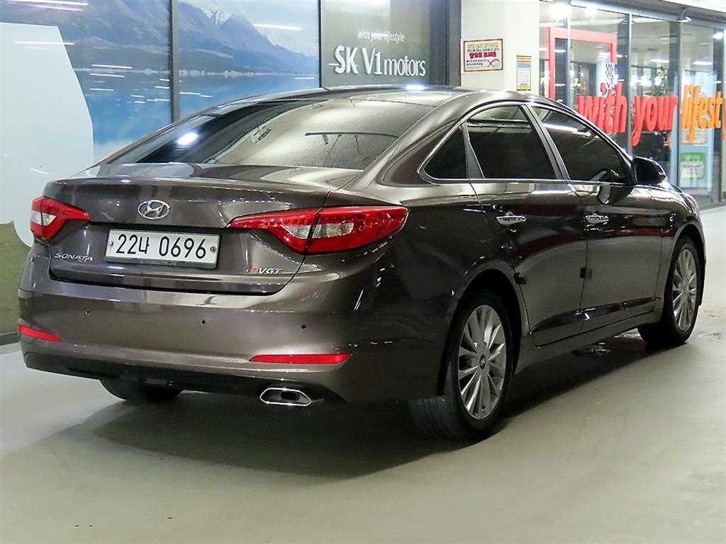 현대 쏘나타 LF 쏘나타 1.7 E-VGT 스마트 기본형 이미지 4