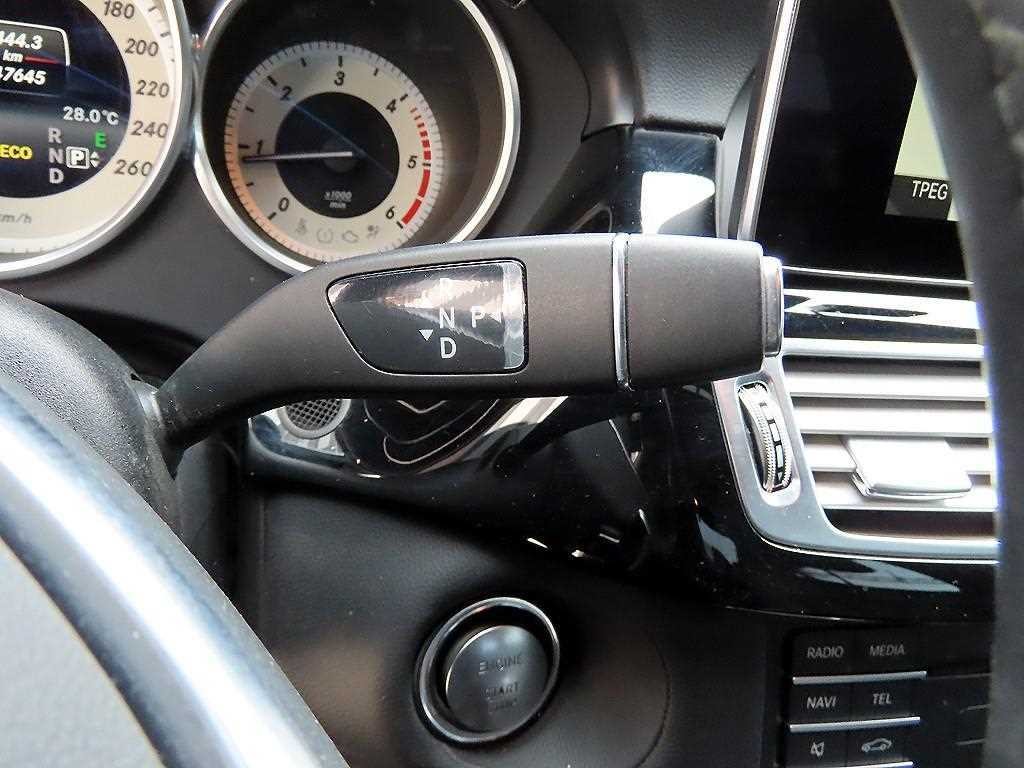 벤츠 CLS 클래스 CLS클래스 W218 CLS 250 d 4MATIC AMG Line 이미지 10