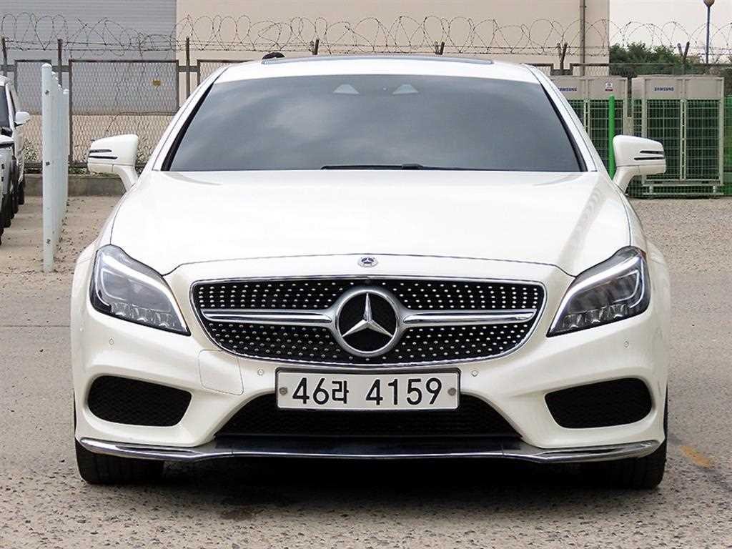 벤츠 CLS 클래스 CLS클래스 W218 CLS 250 d 4MATIC AMG Line 이미지 2