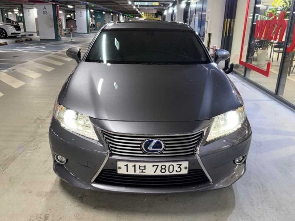 렉서스 ES 뉴ES300h 슈프림 이미지 1