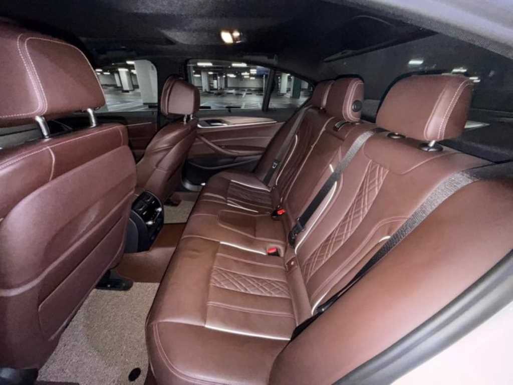 BMW 5시리즈 5시리즈 (G30) 530i M 스포츠 플러스 이미지 7