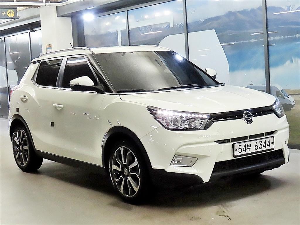 KG모빌리티(쌍용) 티볼리 디젤 2WD 1.6 VX 이미지 1