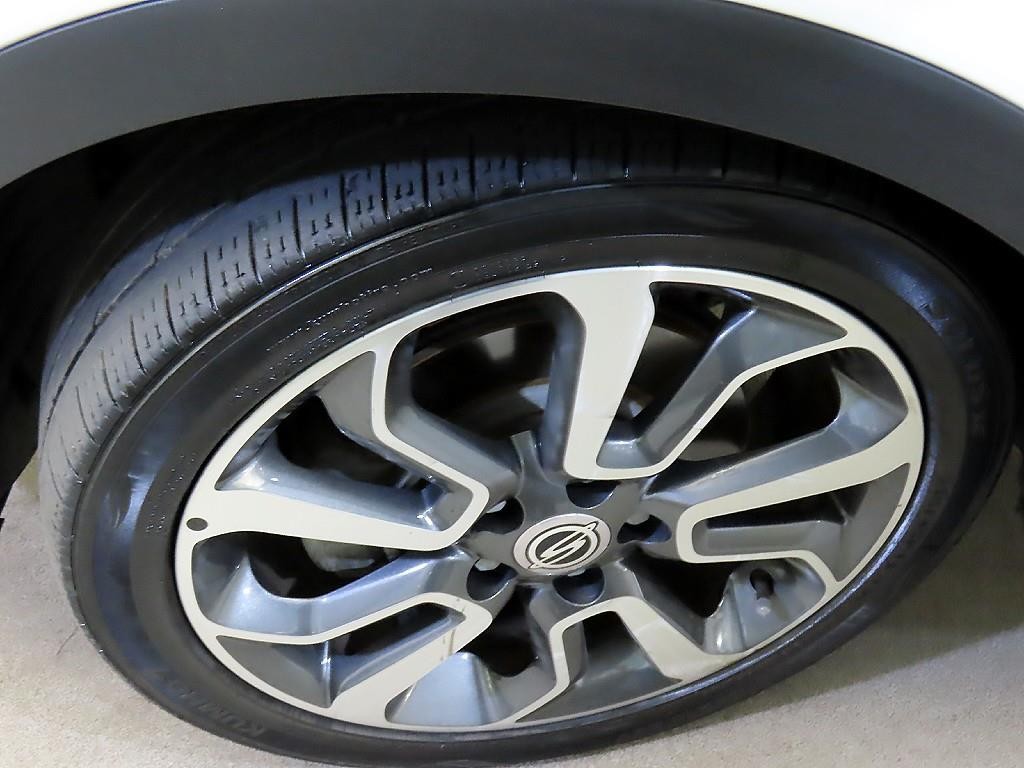 KG모빌리티(쌍용) 티볼리 디젤 2WD 1.6 VX 이미지 19