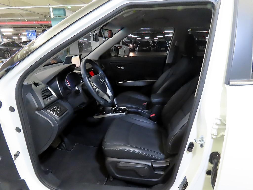KG모빌리티(쌍용) 티볼리 디젤 2WD 1.6 VX 이미지 6