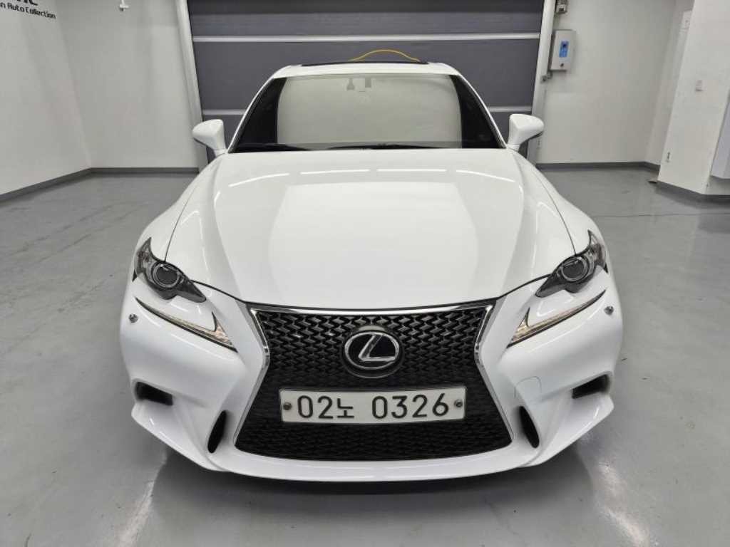 렉서스 IS 뉴IS200t F-SPORT 이미지 5