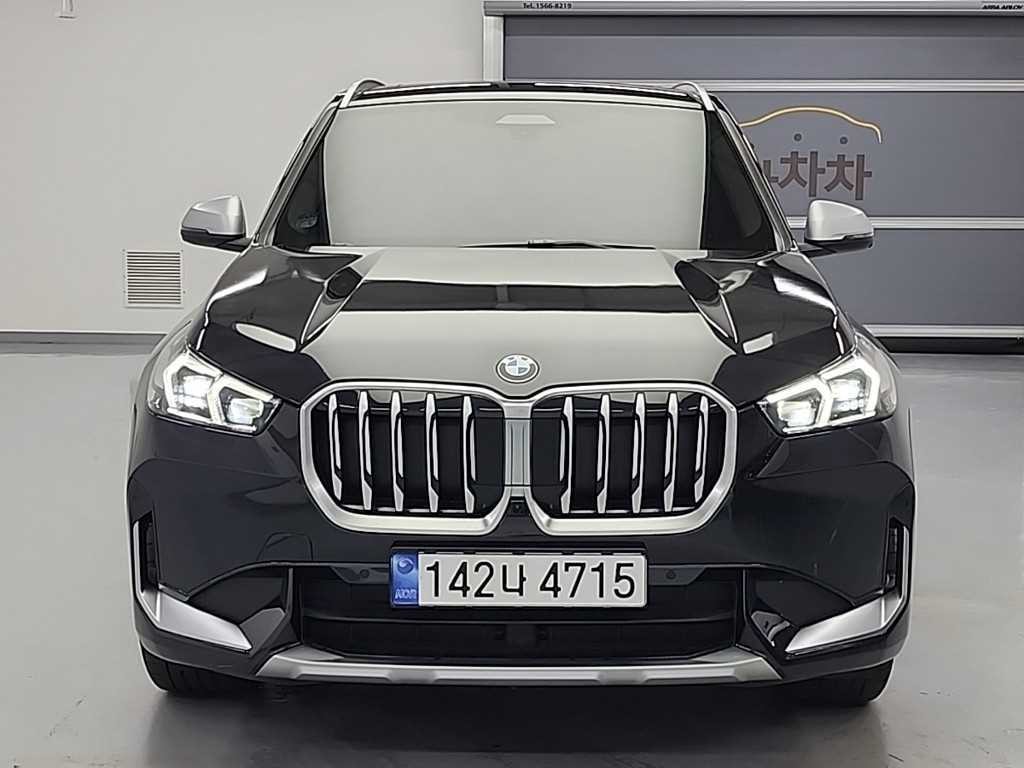 BMW X1 X1 (U11) xDrive 20i xLine 이미지 2