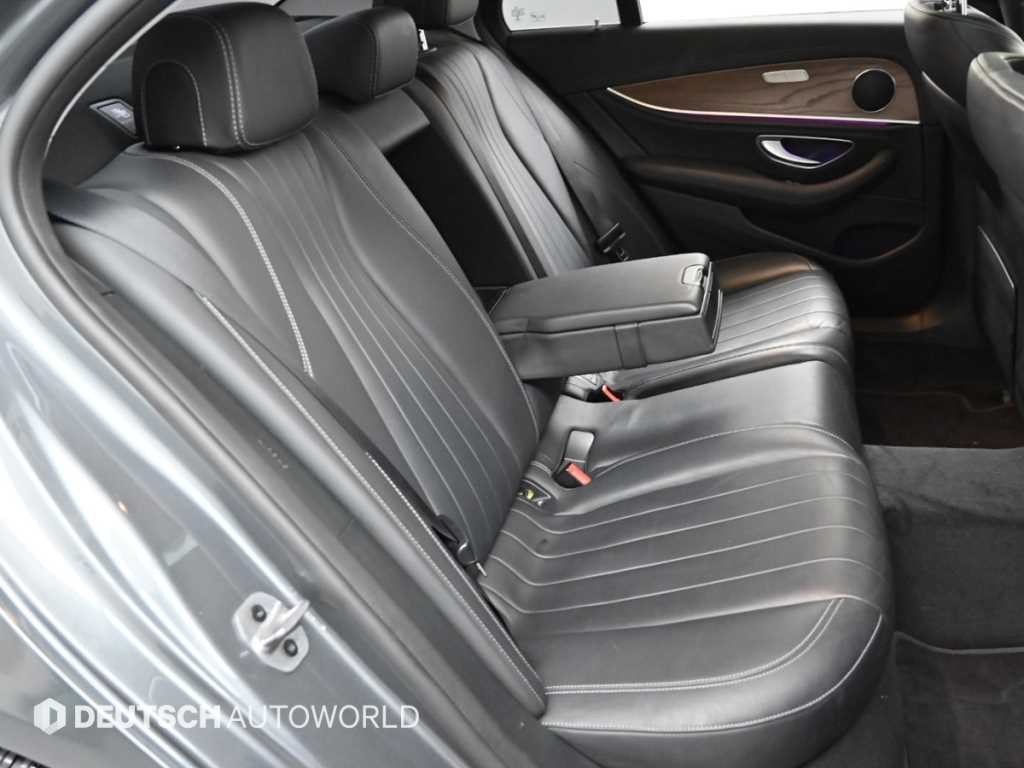 벤츠 E 클래스 E-클래스 W213 E220d 익스클루시브 이미지 12