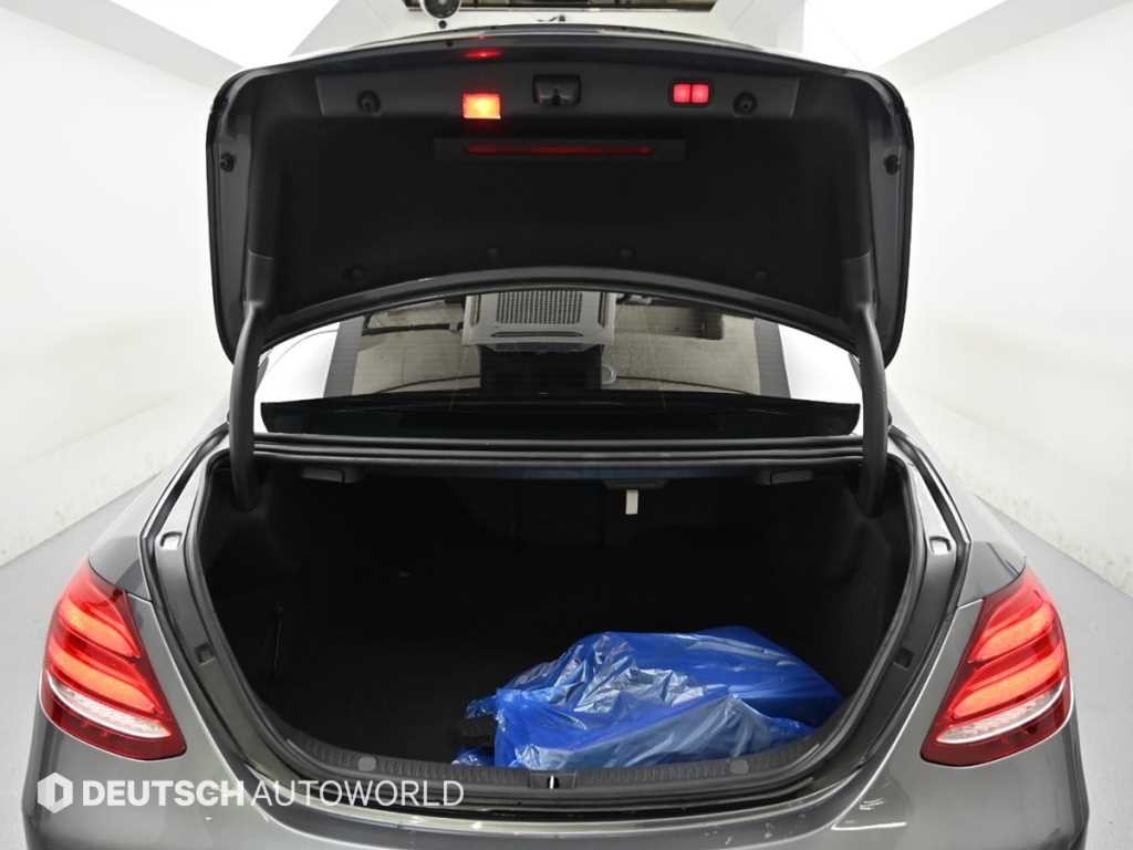 벤츠 E 클래스 E-클래스 W213 E220d 익스클루시브 이미지 19