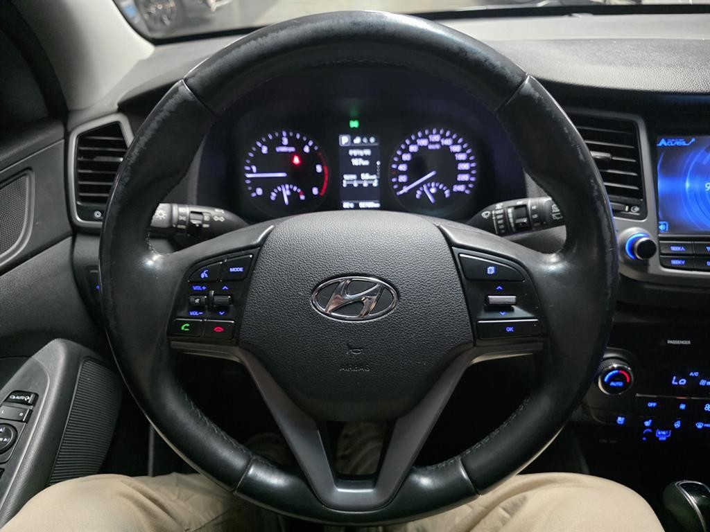 현대 투싼 올뉴투싼 디젤 1.7 2WD 모던 이미지 11