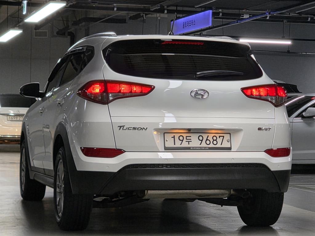 현대 투싼 올뉴투싼 디젤 1.7 2WD 모던 이미지 4