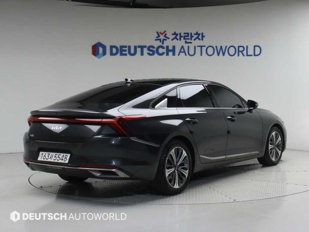 기아 K8 2.5 2WD 시그니처 이미지 2
