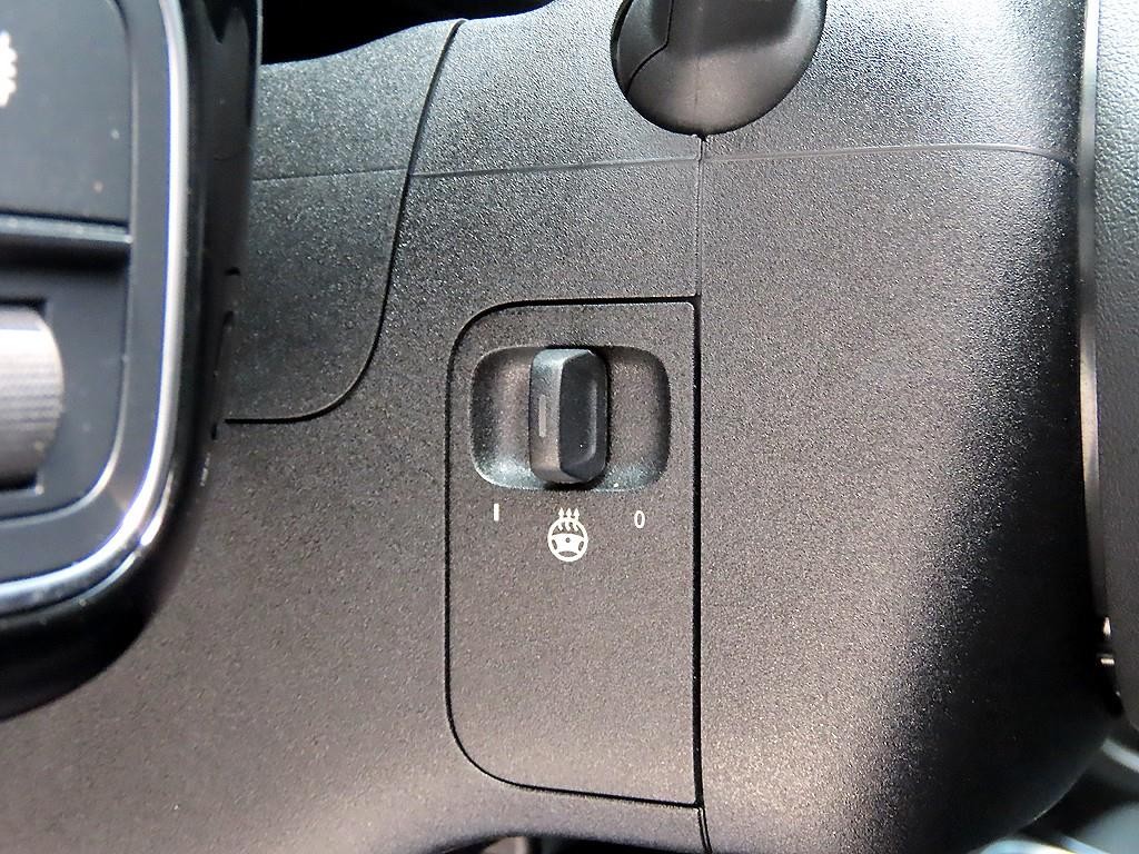 벤츠 A 클래스 A클래스 W177 A220 세단 이미지 13