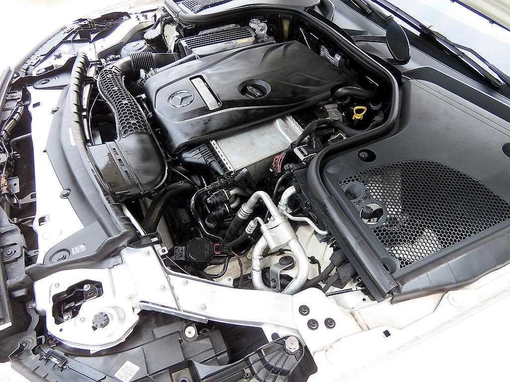 벤츠 E 클래스 E-클래스 W213 E300 4MATIC 아방가르드 이미지 19