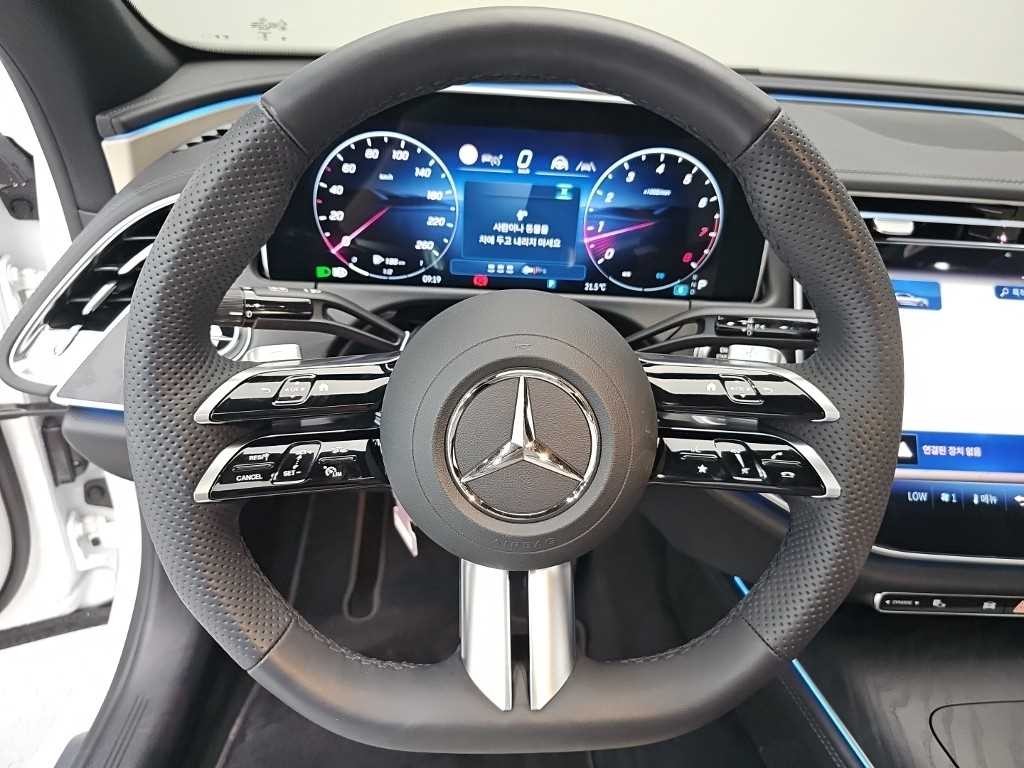 벤츠 E 클래스 E-클래스 W214 E200 AMG 라인 이미지 9