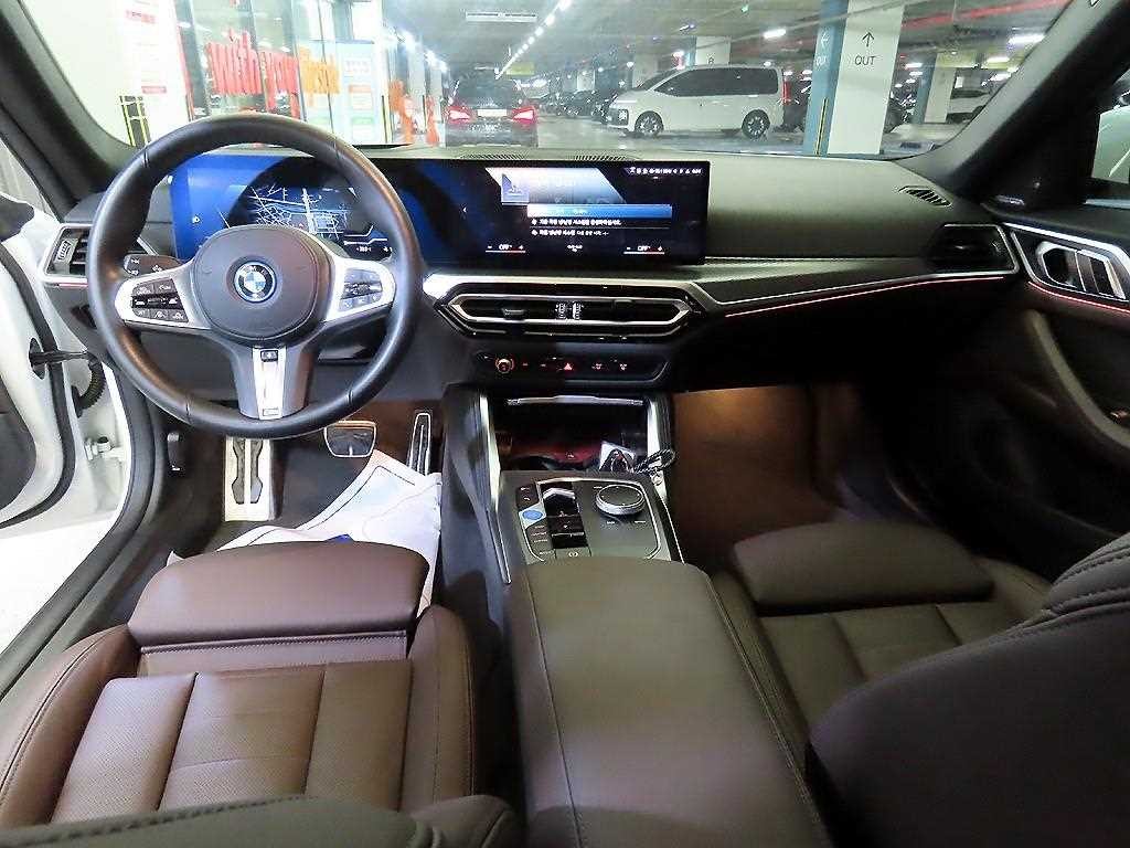 BMW i4 eDrive 40 M 스포츠 프로 이미지 10