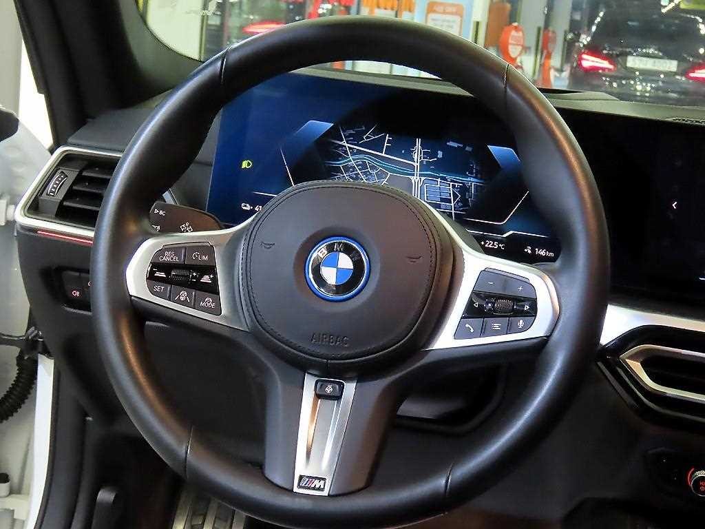 BMW i4 eDrive 40 M 스포츠 프로 이미지 8