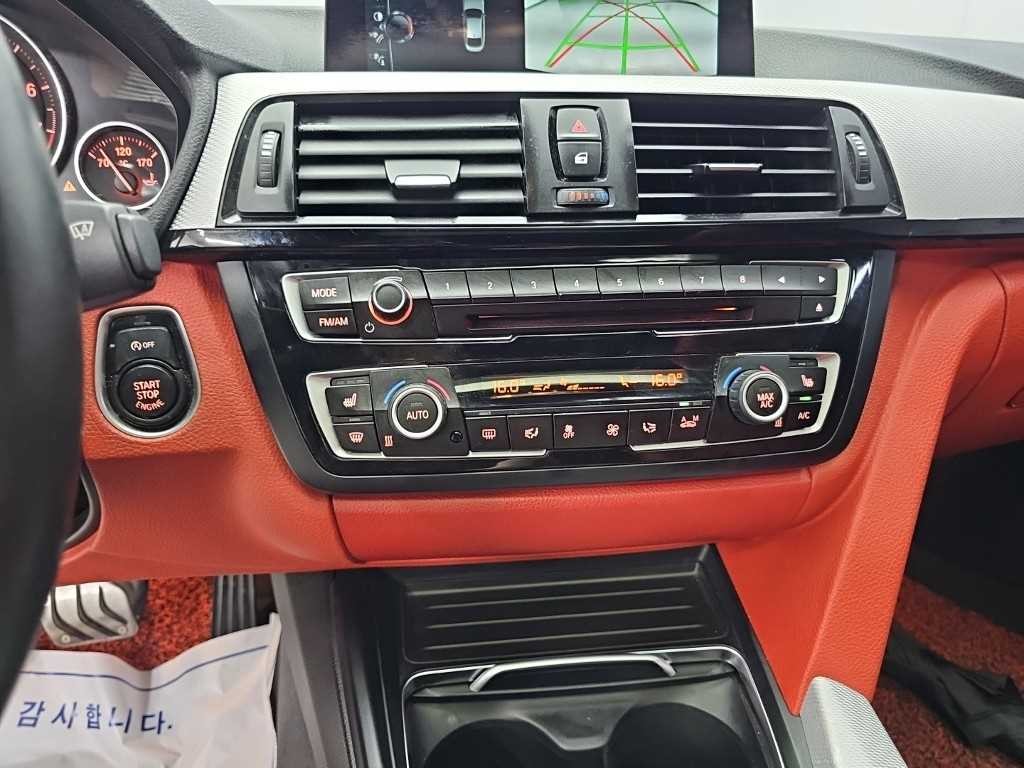 BMW 4시리즈 4시리즈 (F32) 420i 그란쿠페 M 스포츠 이미지 10