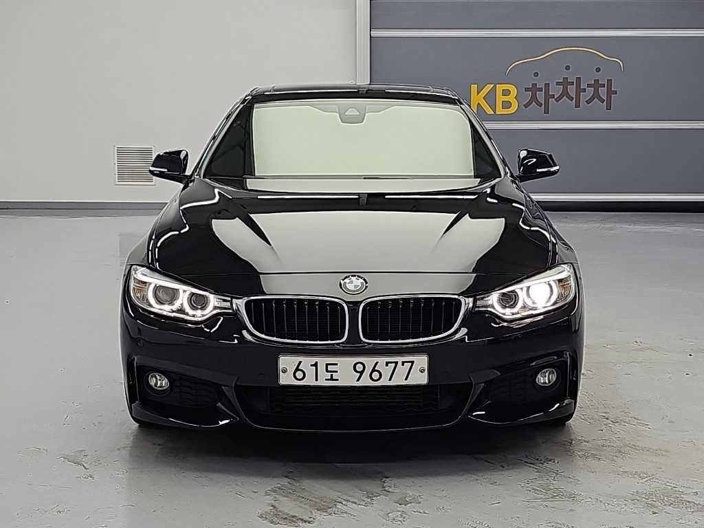 BMW 4시리즈 4시리즈 (F32) 420i 그란쿠페 M 스포츠 이미지 2