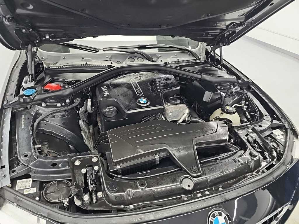 BMW 4시리즈 4시리즈 (F32) 420i 그란쿠페 M 스포츠 이미지 5