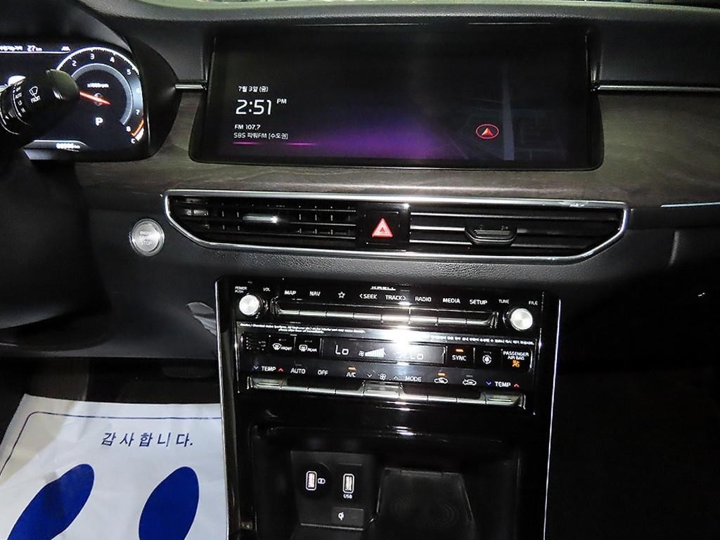 기아 K7 K7 프리미어 가솔린 3.0 GDI 시그니처 이미지 11