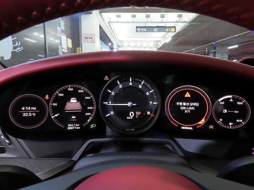 포르쉐 911 911(992) 카레라 4S 카브리올레 이미지 13