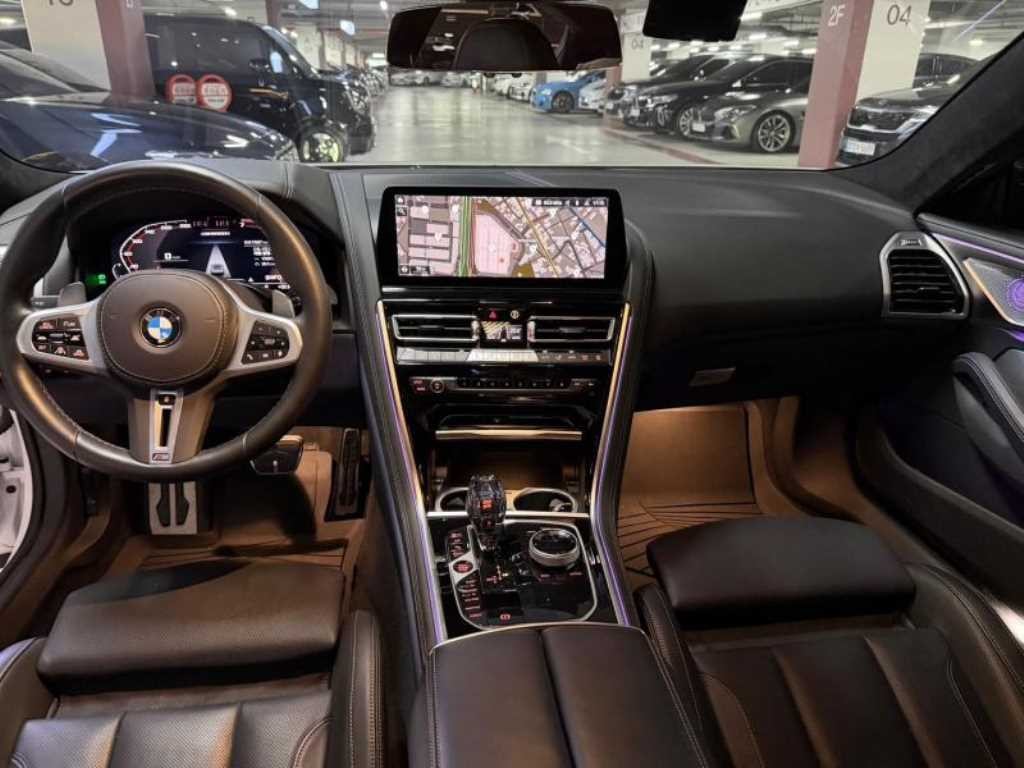 BMW 8시리즈 8시리즈 (G15) M850i xDrive 그란 쿠페 이미지 15
