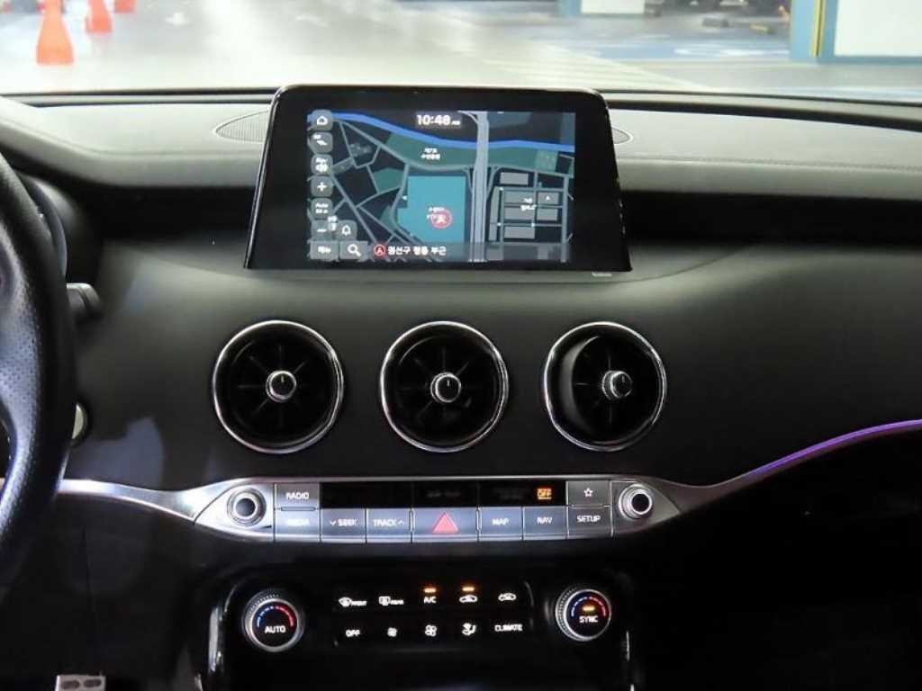 기아 스팅어 가솔린 3.3 터보 2WD GT 이미지 11