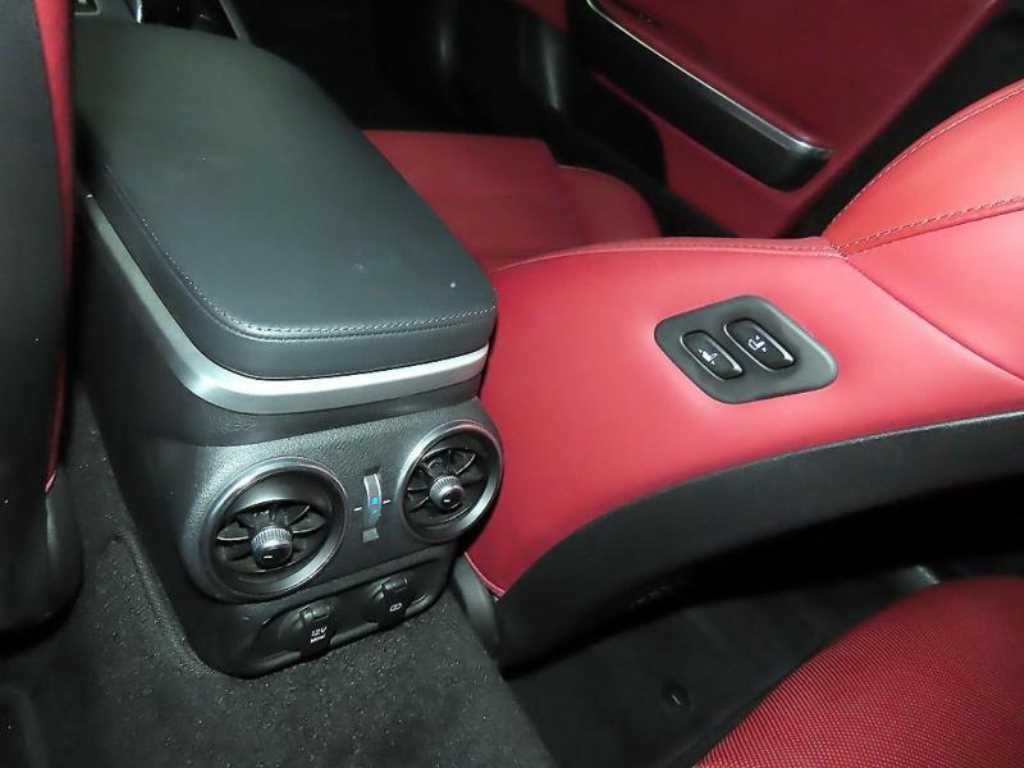 기아 스팅어 가솔린 3.3 터보 2WD GT 이미지 17