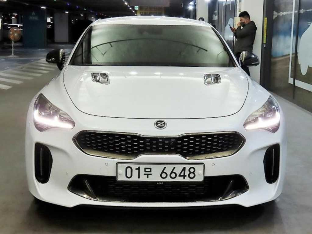 기아 스팅어 가솔린 3.3 터보 2WD GT 이미지 2