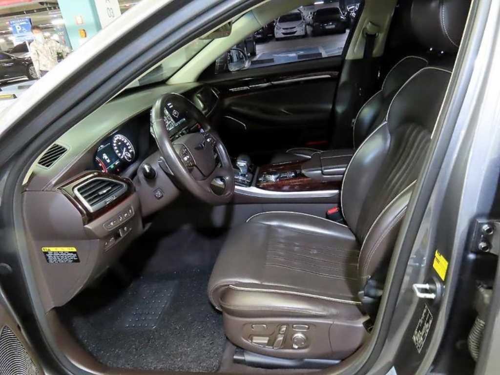 제네시스 EQ900 5.0 GDI AWD 프레스티지 이미지 6