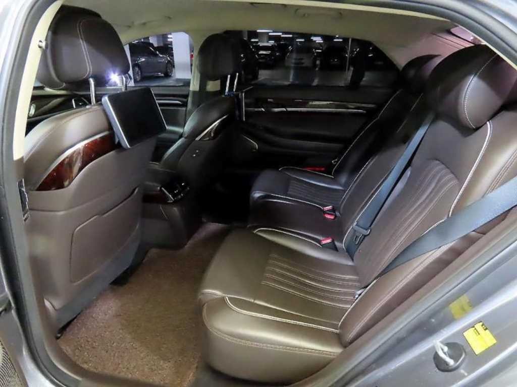 제네시스 EQ900 5.0 GDI AWD 프레스티지 이미지 7