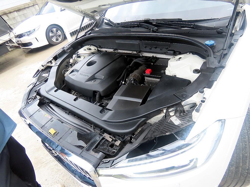 볼보 XC60 XC60(2세대) T6 AWD 인스크립션 이미지 19