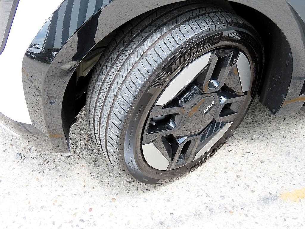 기아 EV9 롱레인지 4WD 어스 이미지 20
