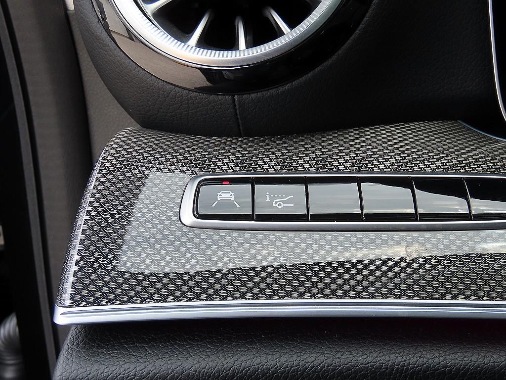 벤츠 CLS 클래스 CLS클래스 C257 CLS 300d AMG Line 이미지 12