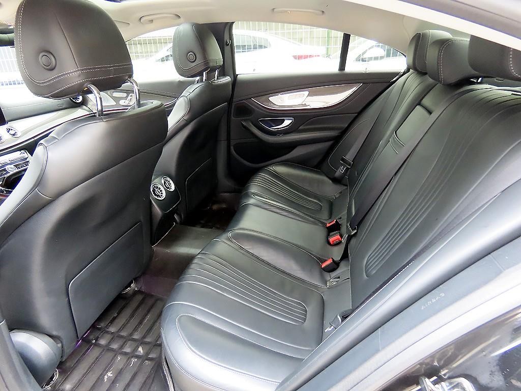 벤츠 CLS 클래스 CLS클래스 C257 CLS 300d AMG Line 이미지 6