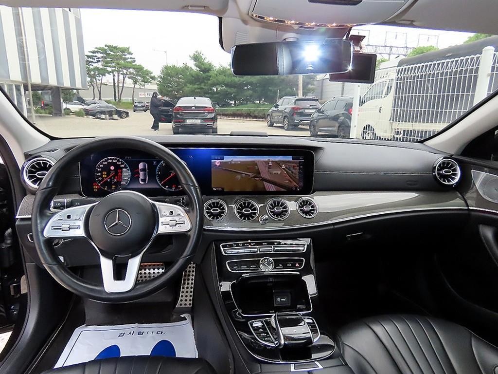 벤츠 CLS 클래스 CLS클래스 C257 CLS 300d AMG Line 이미지 7