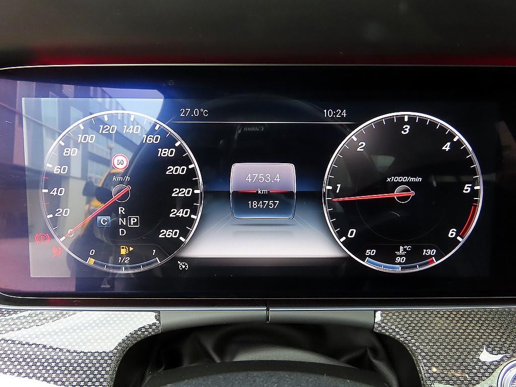 벤츠 CLS 클래스 CLS클래스 C257 CLS 300d AMG Line 이미지 9