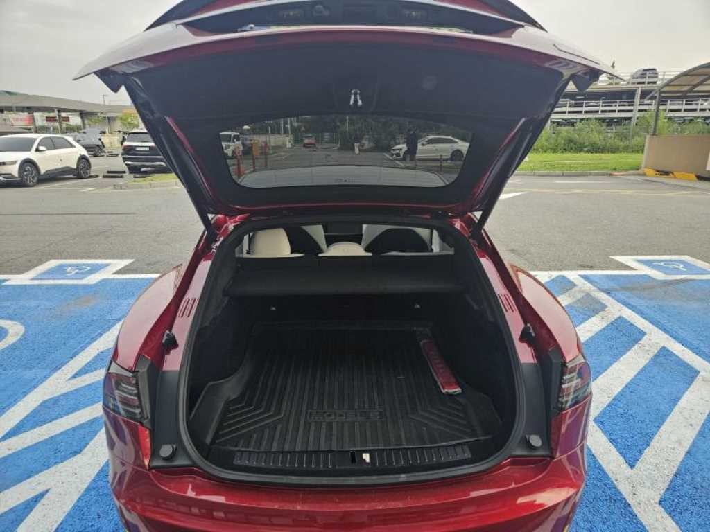 테슬라 모델 S AWD 이미지 11