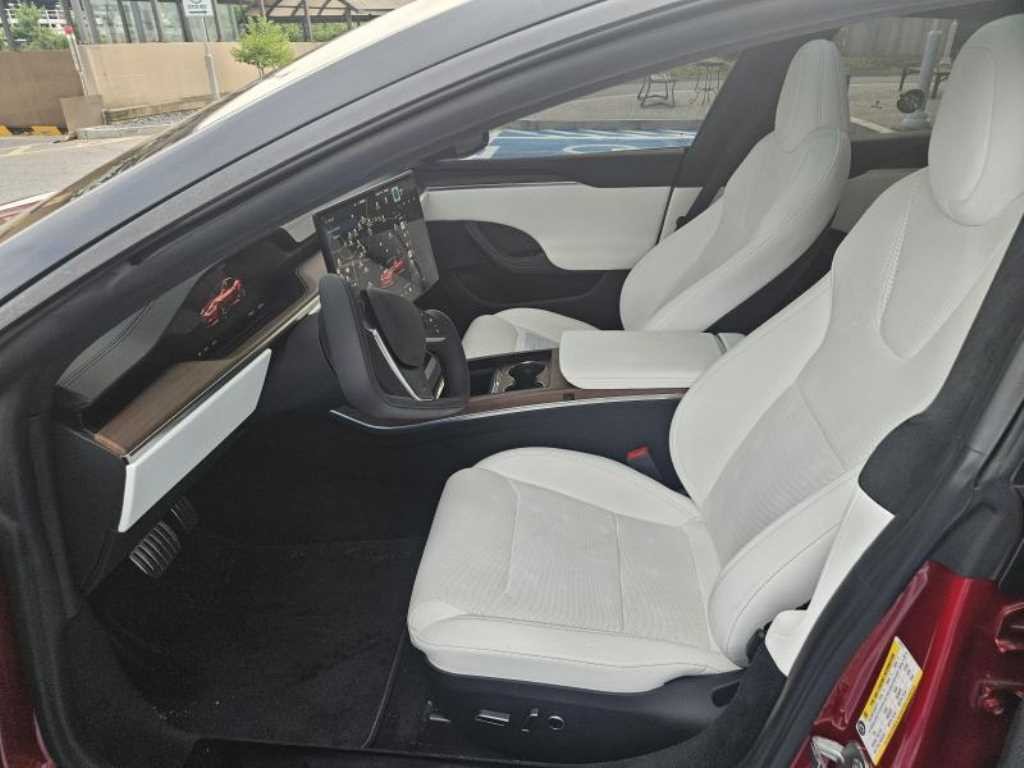 테슬라 모델 S AWD 이미지 5