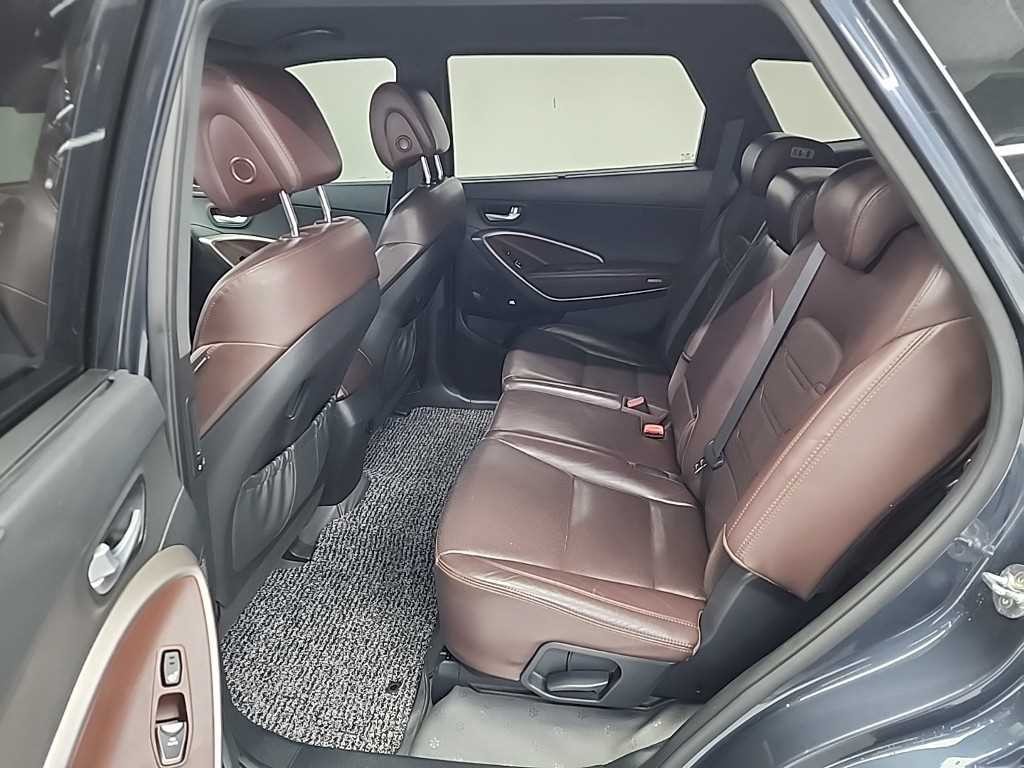 현대 맥스크루즈 더뉴맥스크루즈 E-VGT R2.2 4WD 파이니스트에디션 이미지 12