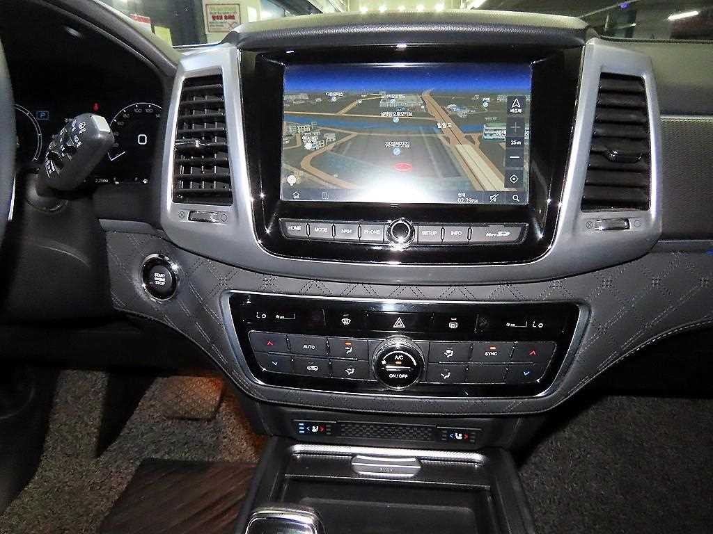 KG모빌리티(쌍용) 렉스턴 올 뉴 렉스턴 (Y450) 디젤 2.2 2WD 프레스티지 이미지 11