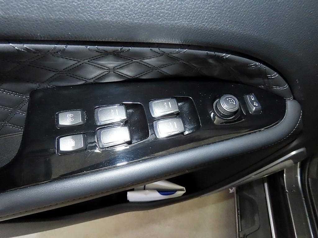 KG모빌리티(쌍용) 렉스턴 올 뉴 렉스턴 (Y450) 디젤 2.2 2WD 프레스티지 이미지 13