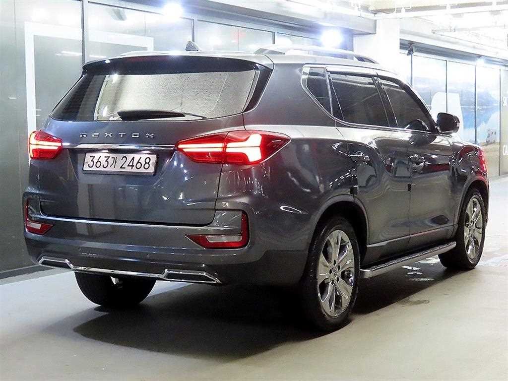 KG모빌리티(쌍용) 렉스턴 올 뉴 렉스턴 (Y450) 디젤 2.2 2WD 프레스티지 이미지 4