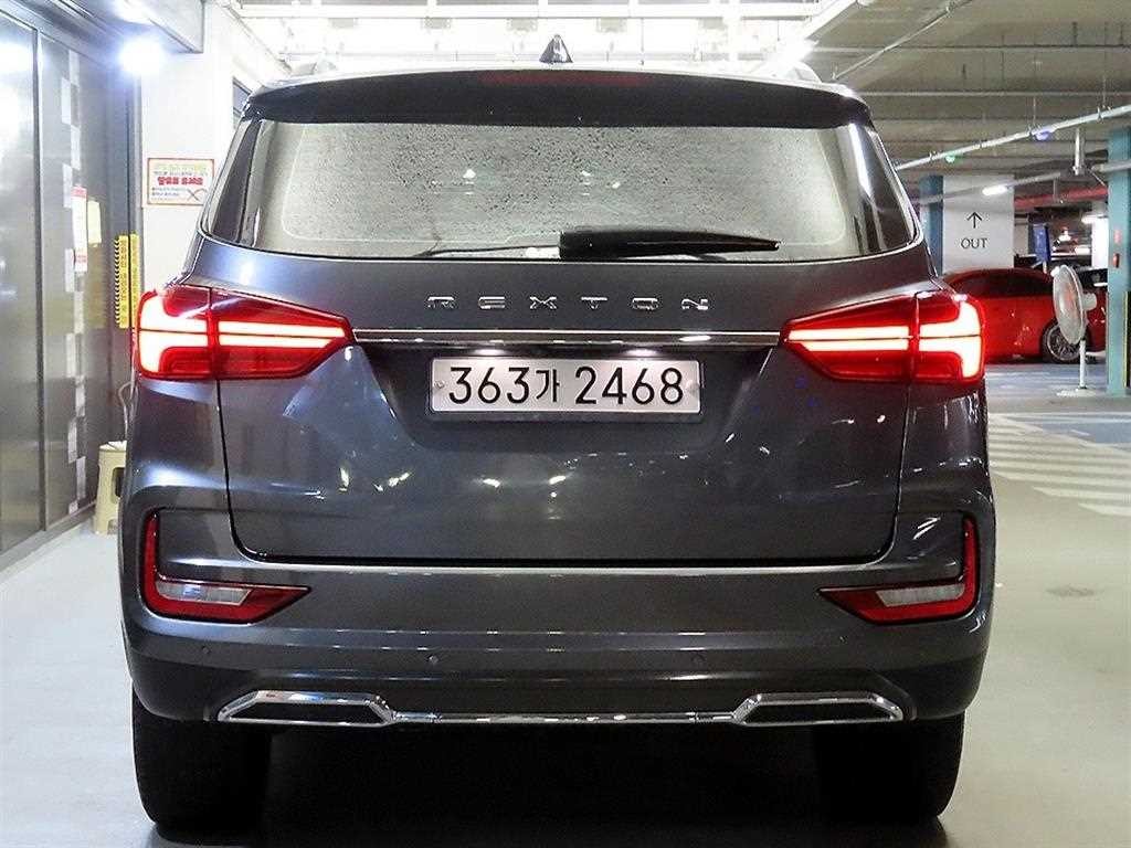 KG모빌리티(쌍용) 렉스턴 올 뉴 렉스턴 (Y450) 디젤 2.2 2WD 프레스티지 이미지 5