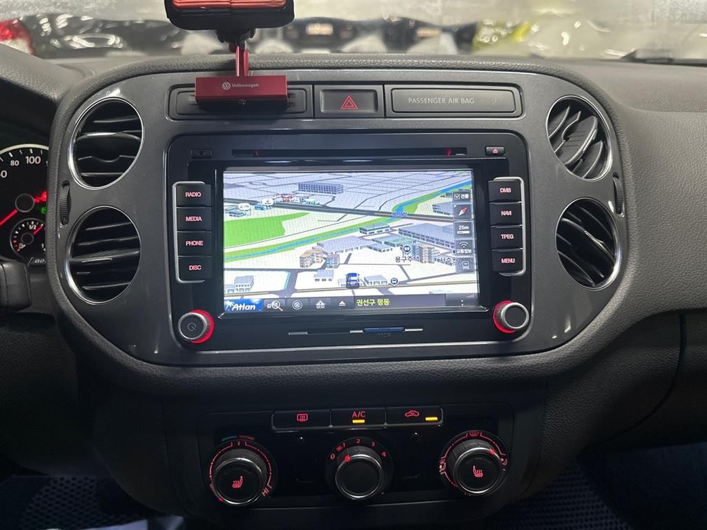 폭스바겐 티구안 뉴티구안 2.0 TDI 블루모션 이미지 15