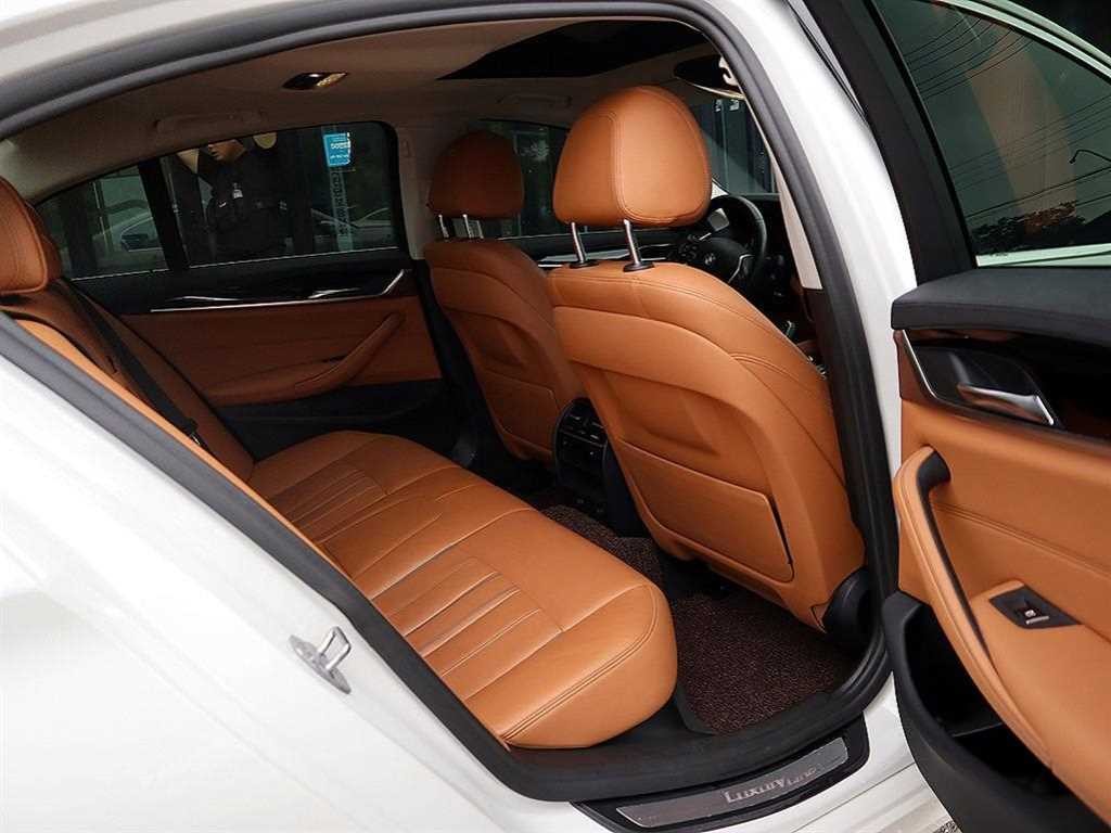 BMW 5시리즈 5시리즈 (G30) 520i 럭셔리 이미지 14
