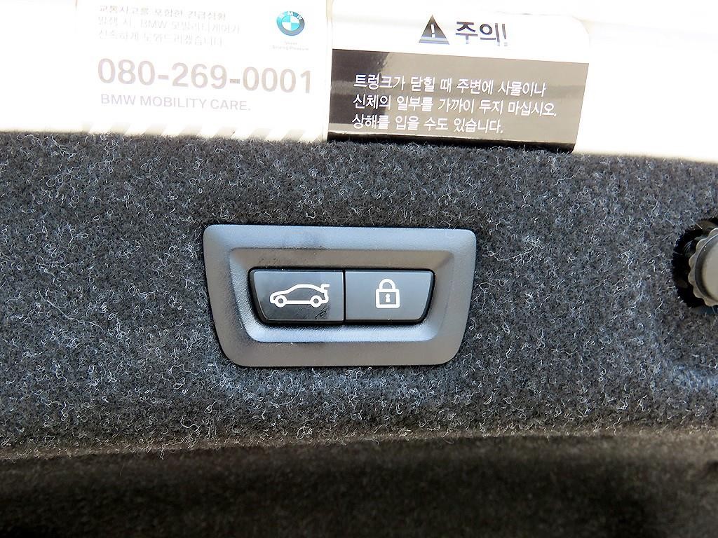 BMW 5시리즈 5시리즈 (G30) 520d xDrive M 스포츠 플러스 이미지 16