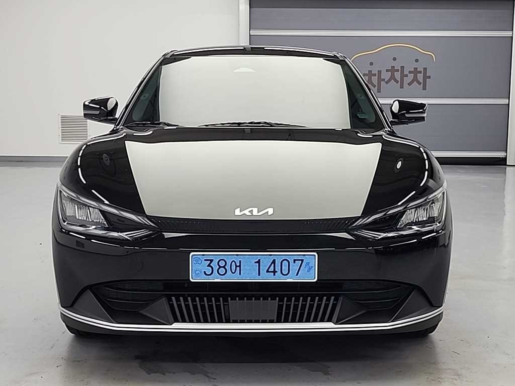 기아 EV6 롱레인지 에어 이미지 2